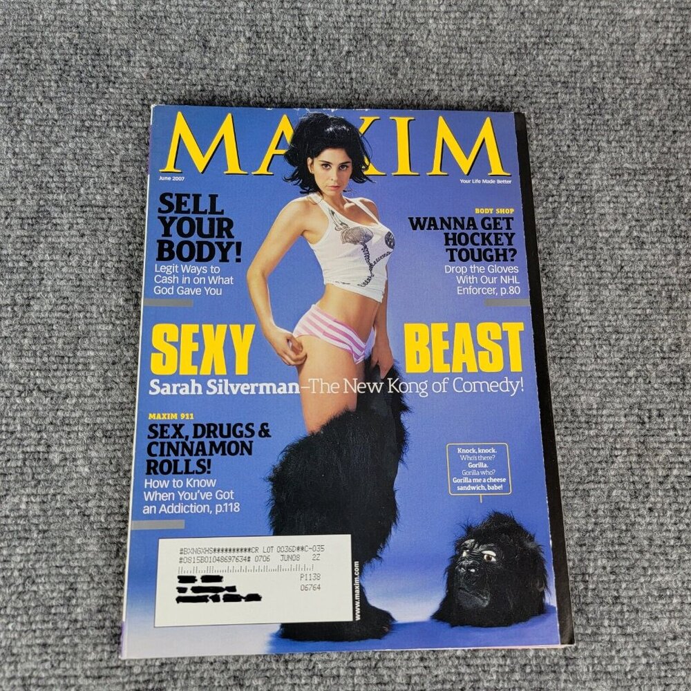 Maxim Magazine June 2007 #114 Sarah‎ Silverman Cover